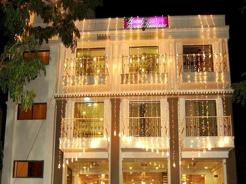 Hotel Royal Heritage Mount Abu Exterior photo